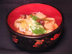 原木くりたけのけんちん汁